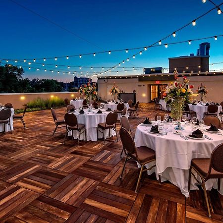 Отель Courtyard By Marriott Оксфорд Экстерьер фото