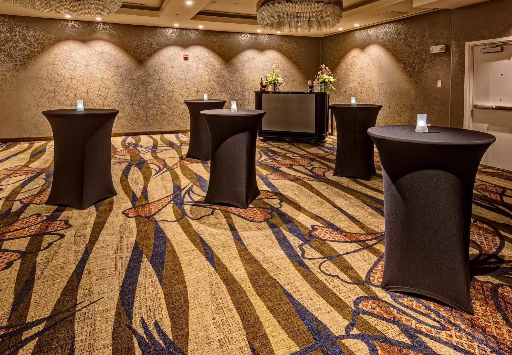 Отель Courtyard By Marriott Оксфорд Экстерьер фото